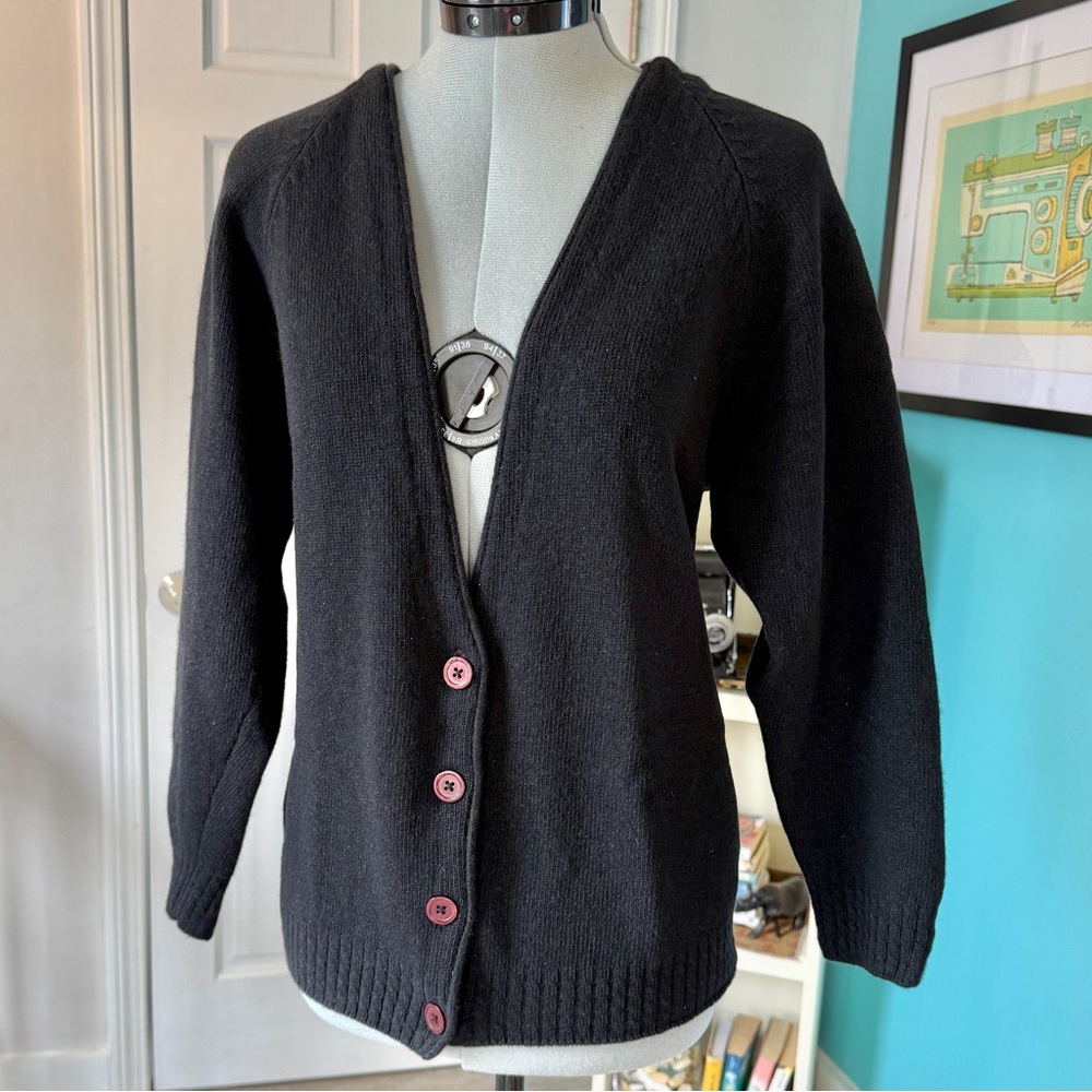 VINTAGE Lydia Jane Ltd. Lambswool/Angora Blend Black V neck Cardigan (size M)